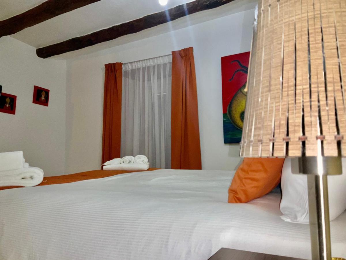 נאפולי 'A Room De' Scugnizzi מראה חיצוני תמונה