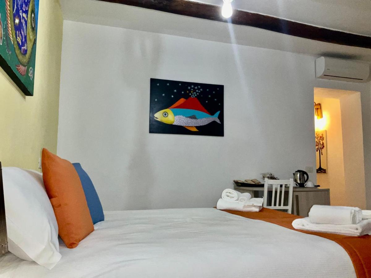 נאפולי 'A Room De' Scugnizzi מראה חיצוני תמונה