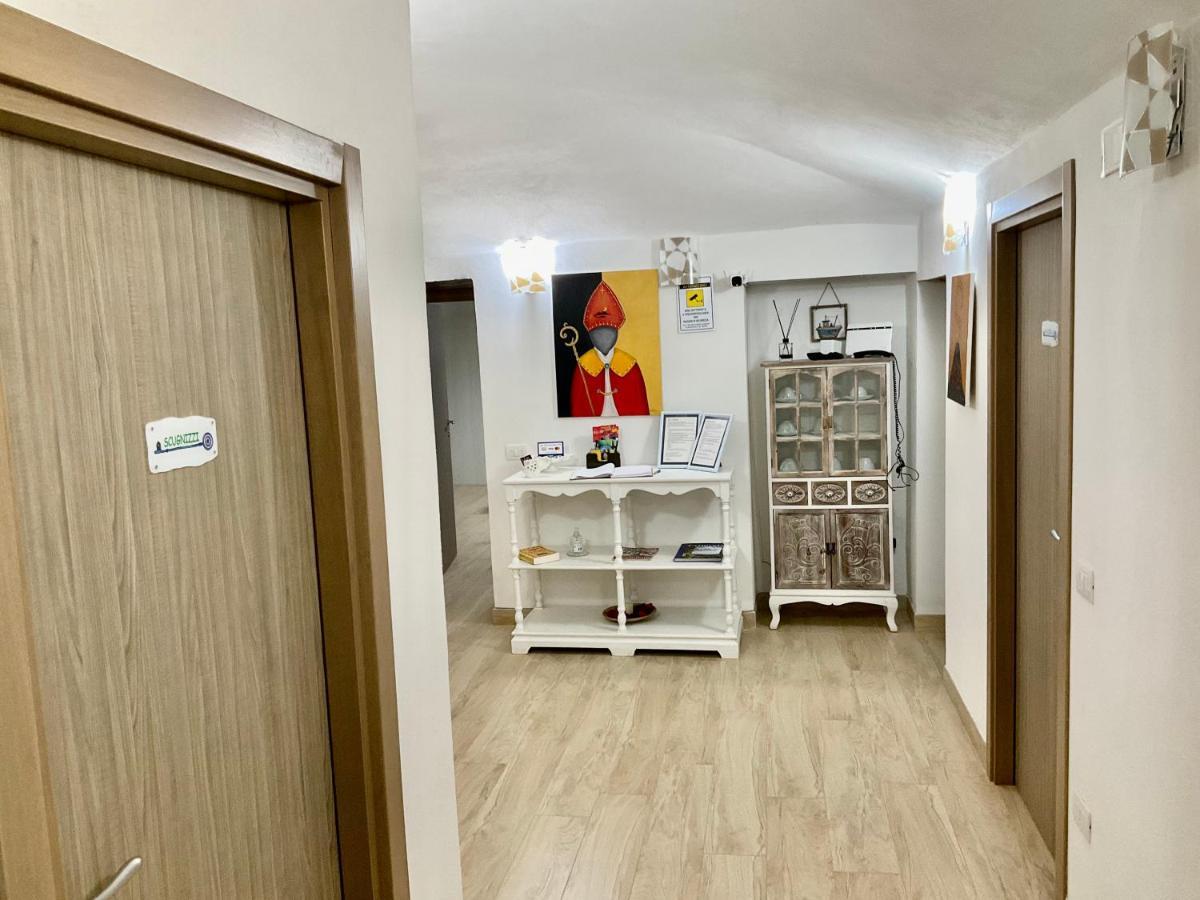 נאפולי 'A Room De' Scugnizzi מראה חיצוני תמונה
