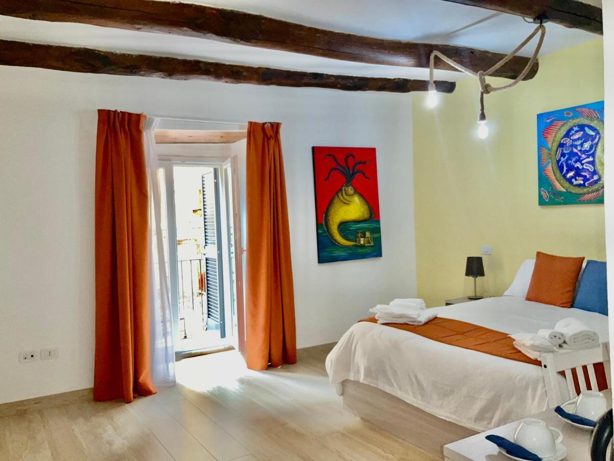נאפולי 'A Room De' Scugnizzi מראה חיצוני תמונה